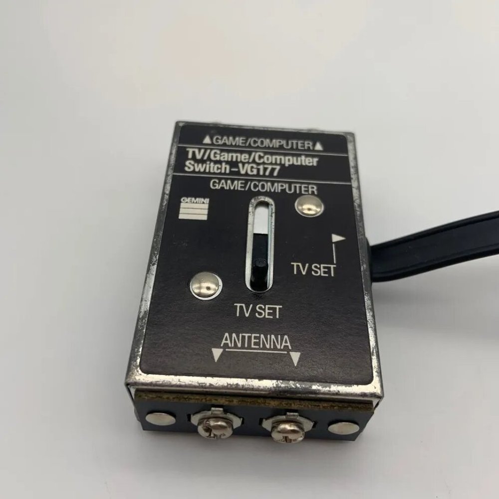 Vintage TV/Game/Computer VG177 Small Box Switch - Picture 5 of 10